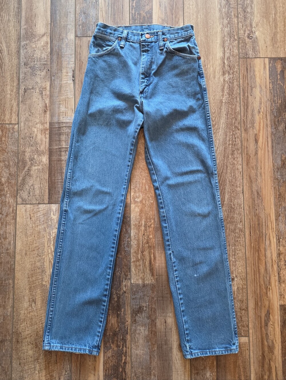 Wrangler - Vintage 14MWZG Cowboy Cut Jeans - 5x32 (Fits 25x30) - Medium Wash